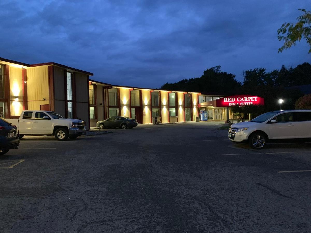 Red Carpet Inn & Suites Ebensburg Exterior photo