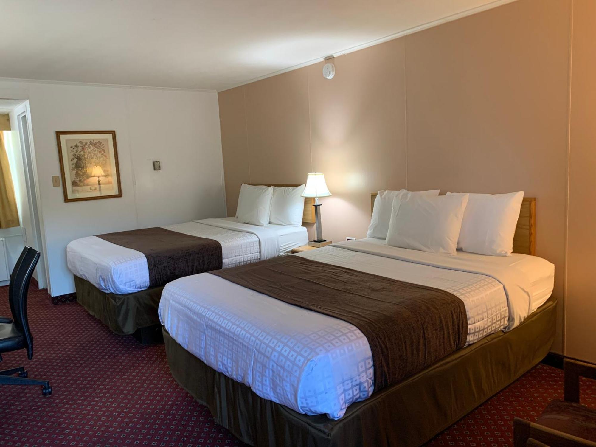 Red Carpet Inn & Suites Ebensburg Room photo