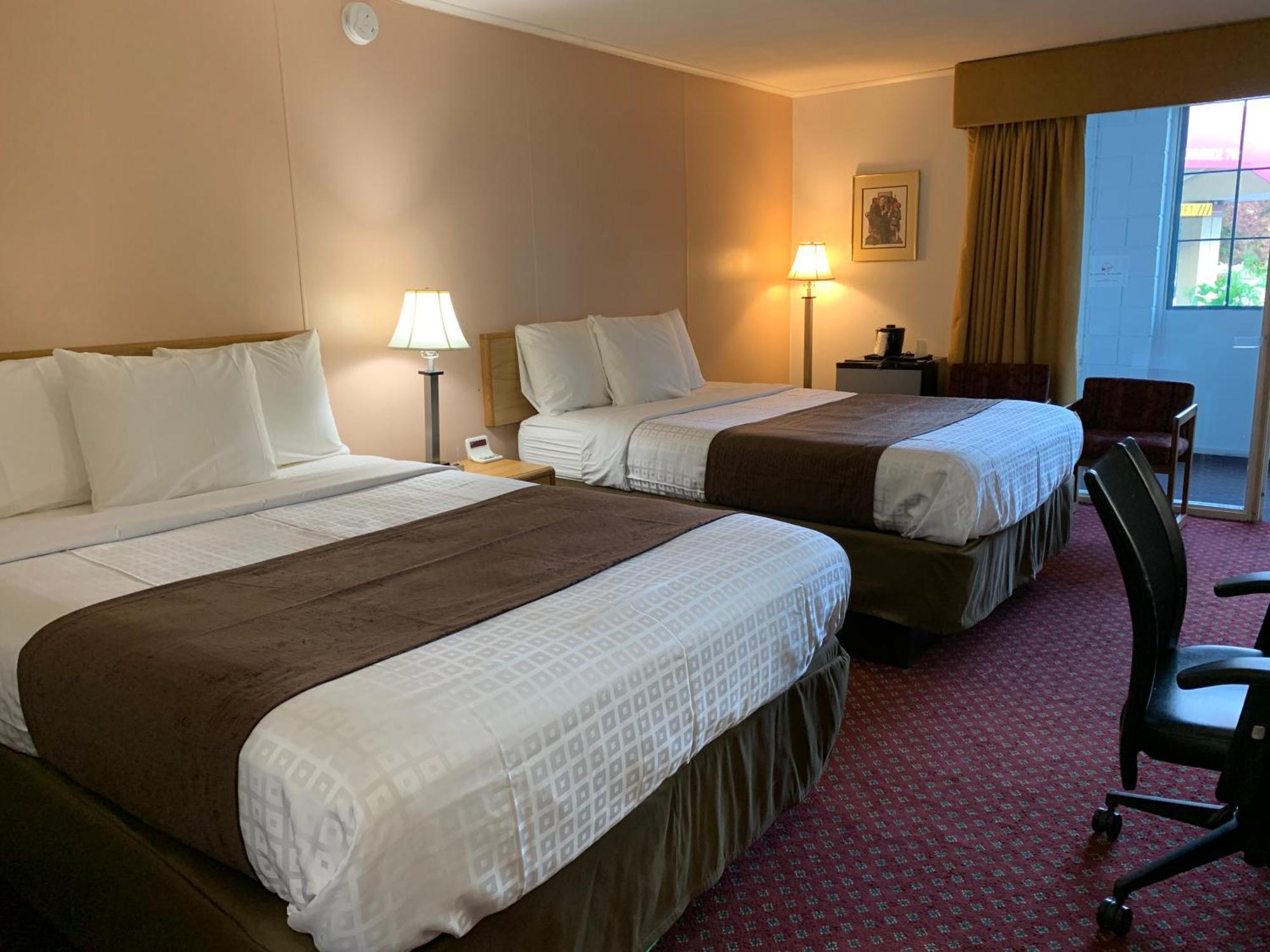 Red Carpet Inn & Suites Ebensburg Room photo