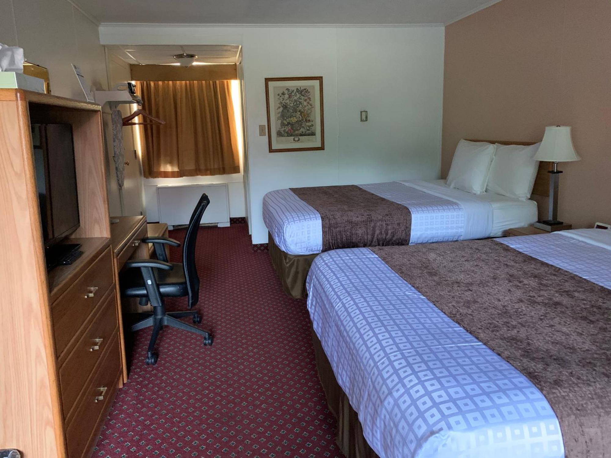 Red Carpet Inn & Suites Ebensburg Room photo