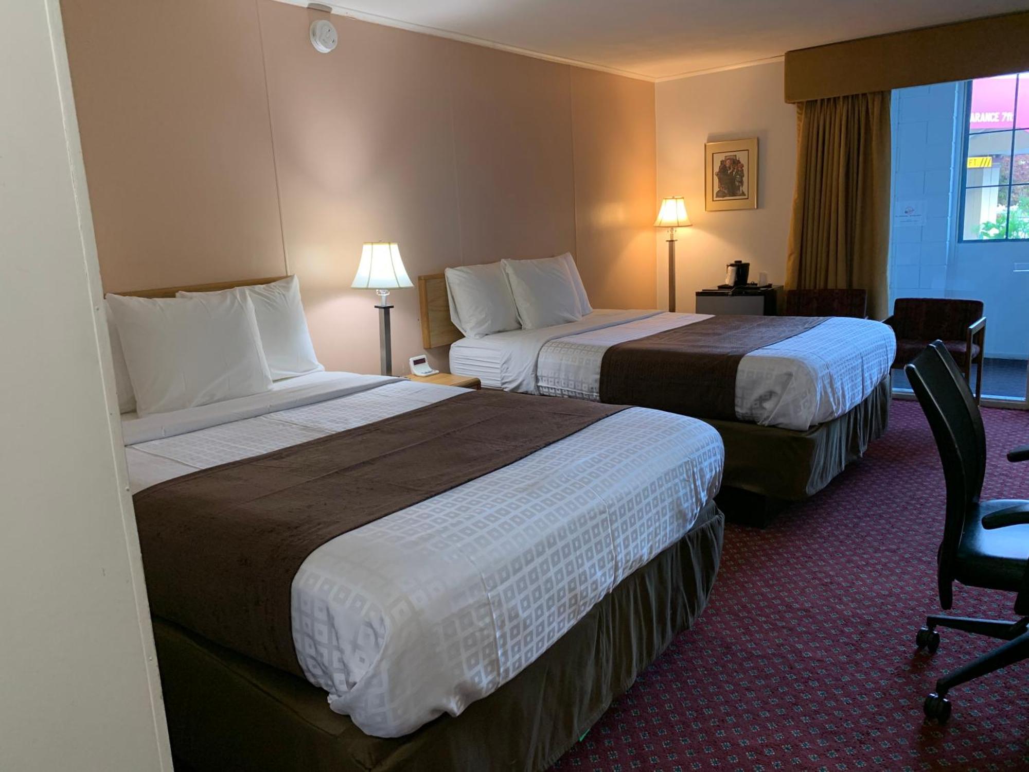 Red Carpet Inn & Suites Ebensburg Room photo